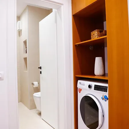 Appartamento Matisse No23 - Luxury One Bedroom With Parking Tirana