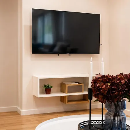 شقة Matisse No12 - Luxury One Bedroom With Parking تيرانا