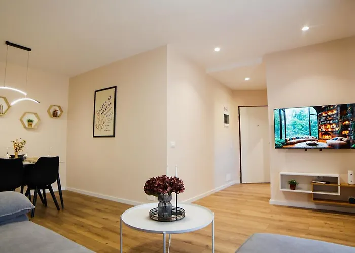 Matisse No23 - Luxury One Bedroom With Parking 公寓